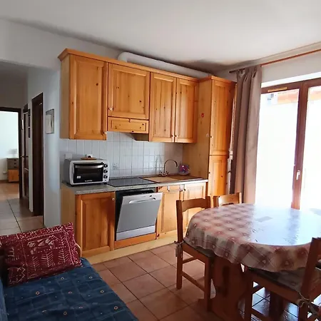 Apartment Vieille Douane - Pour 4 Personnes Proche Des Pistes Mae-8334